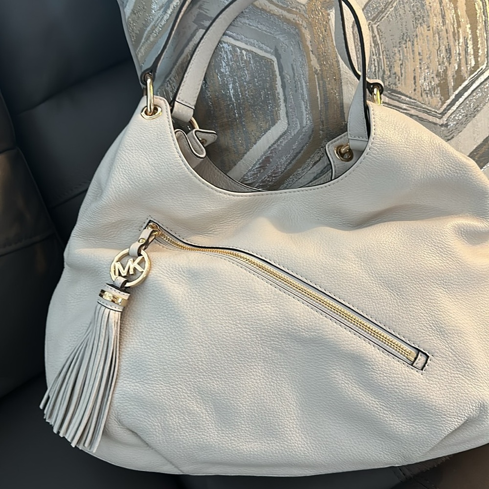 Michael Kors Tote